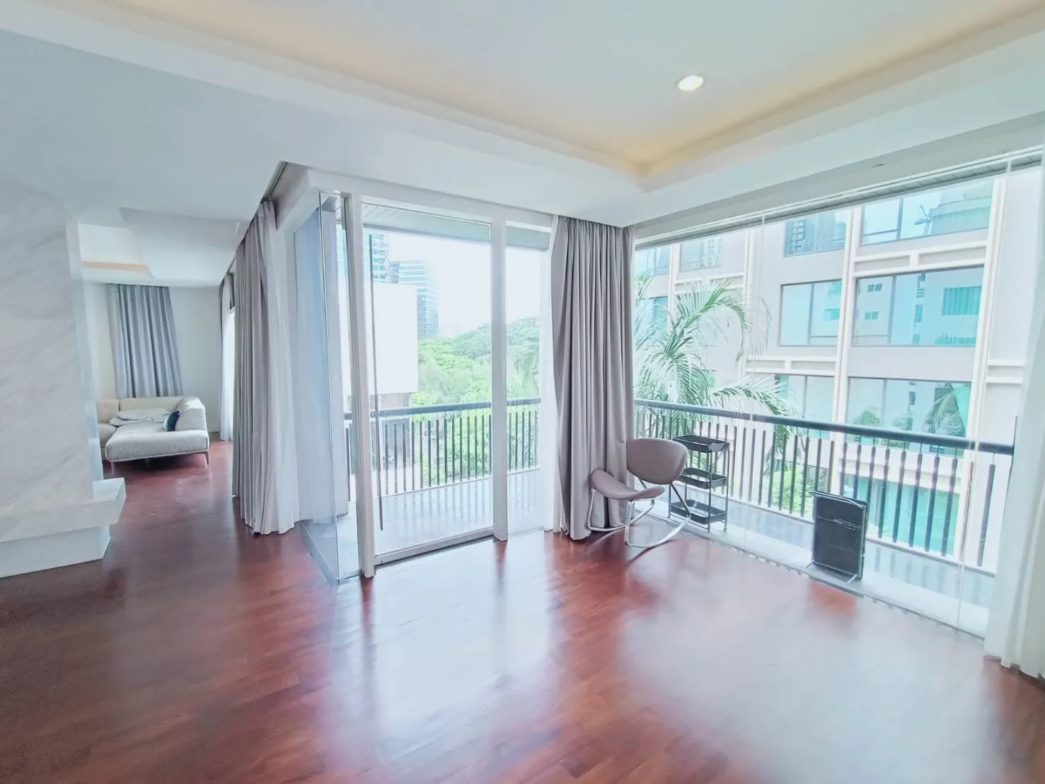 Tonson Court — photo 3