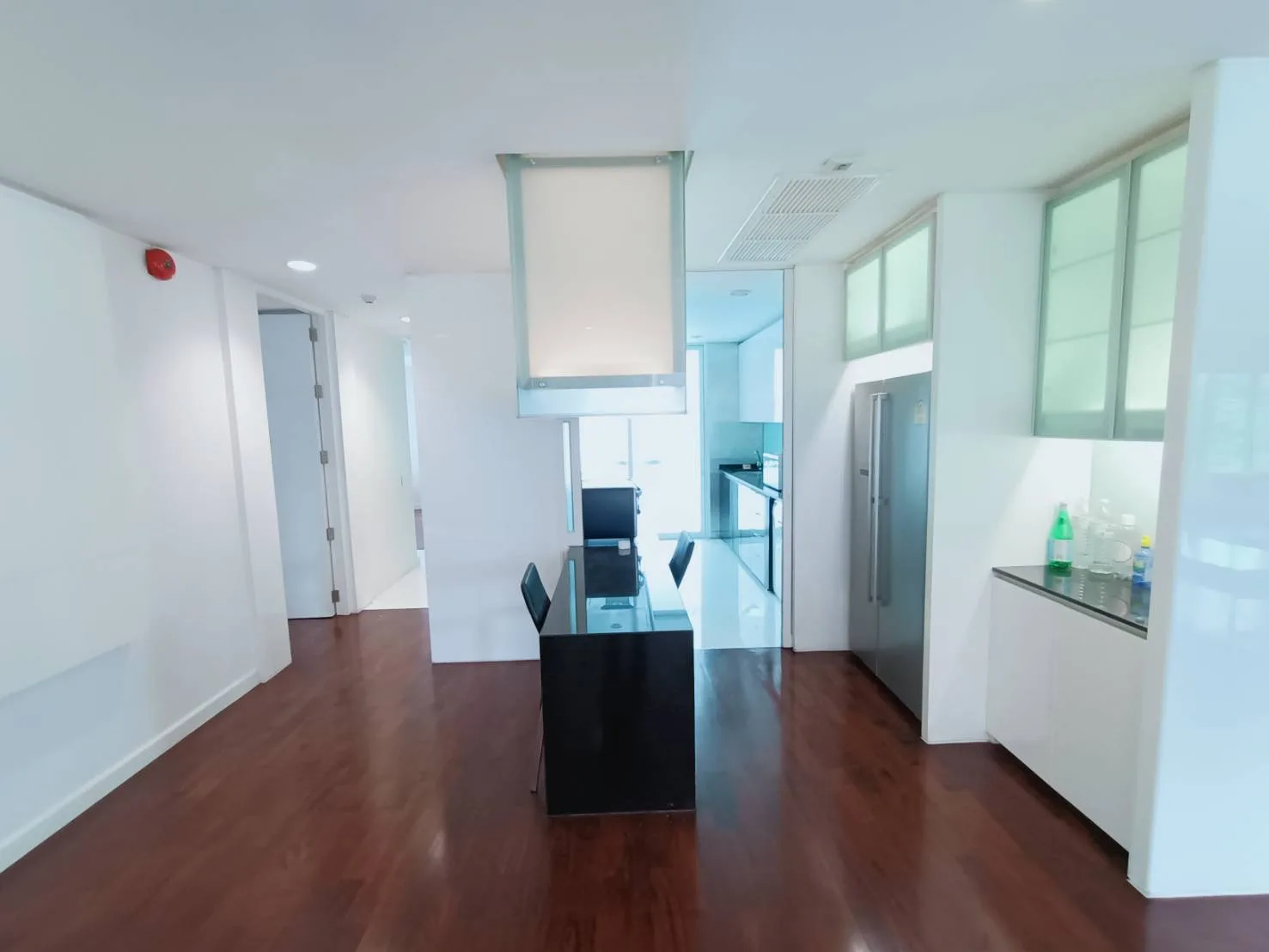 Tonson Court — photo 10