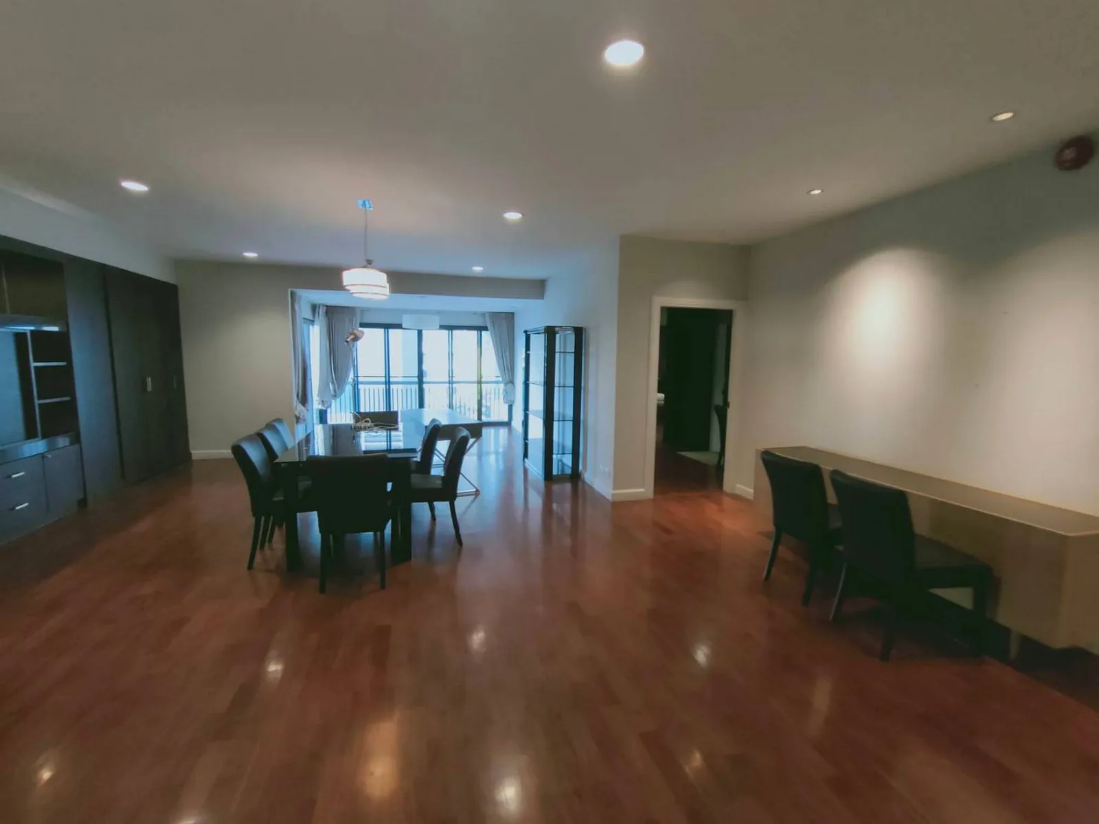 Tonson Court — photo 4