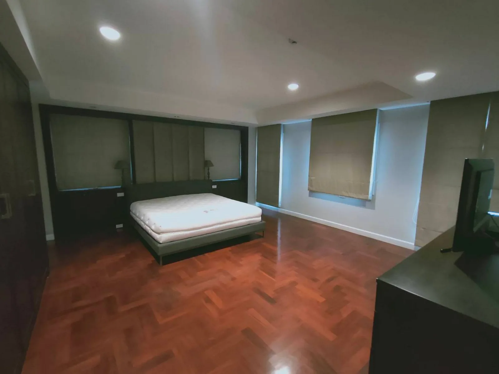 Tonson Court — photo 9