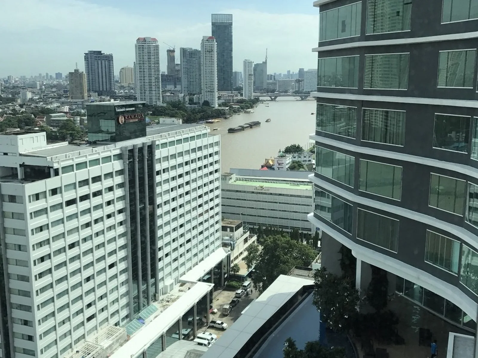 Menam Residences — photo 10