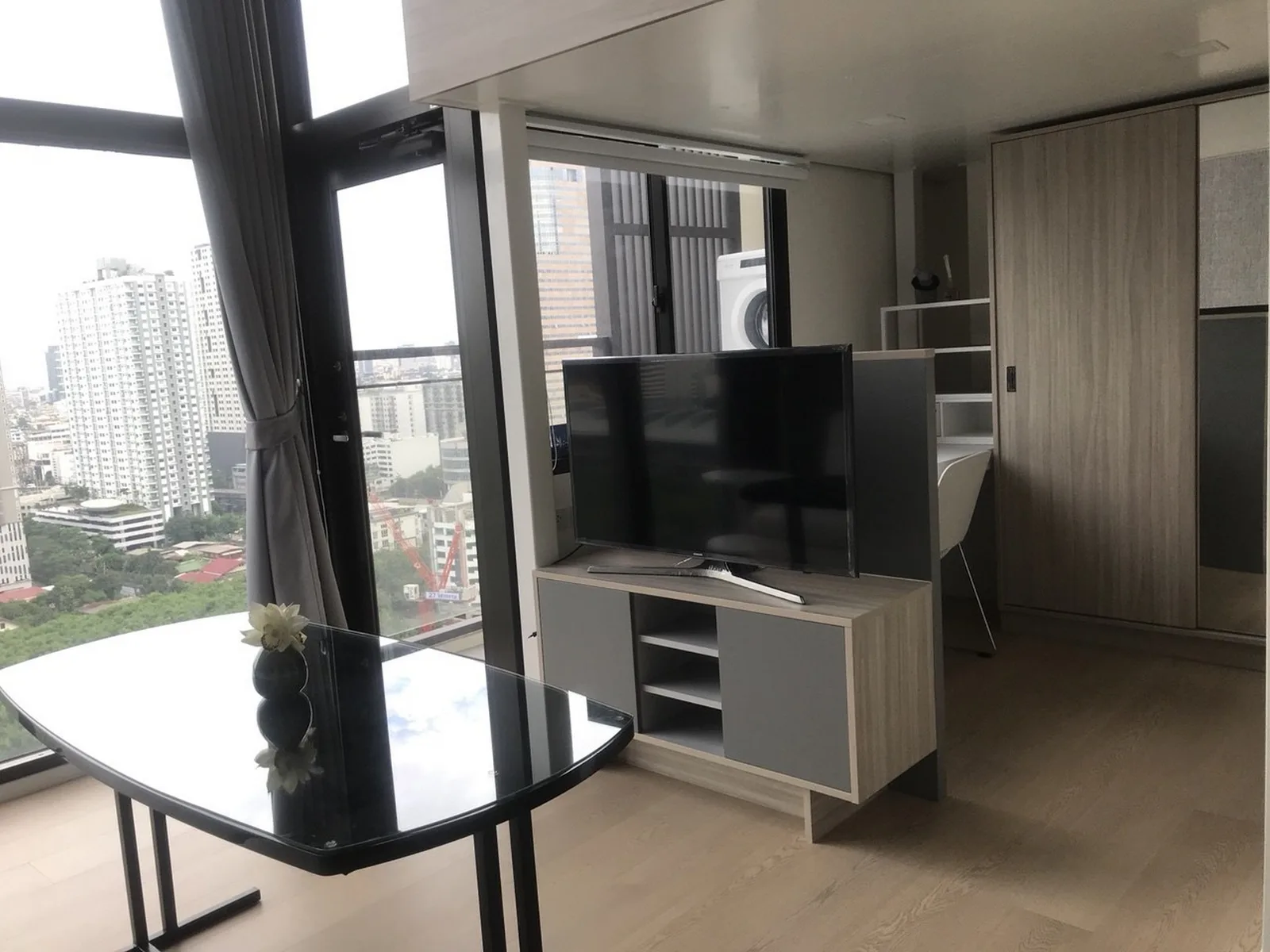 Chewathai Residence Asoke — photo 3
