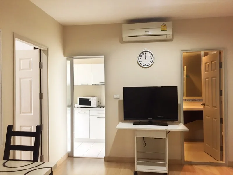 Life @ Sathorn 10 — photo 3