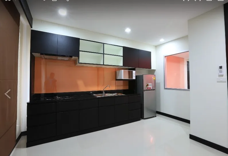 Private Sukhumvit — photo 2