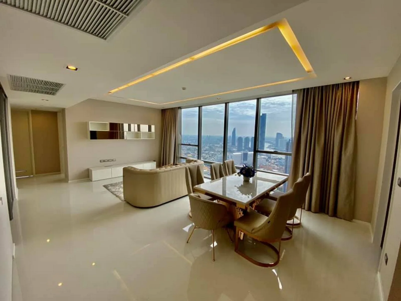 The Bangkok Sathorn — photo 1
