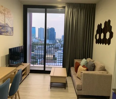 XT Ekkamai