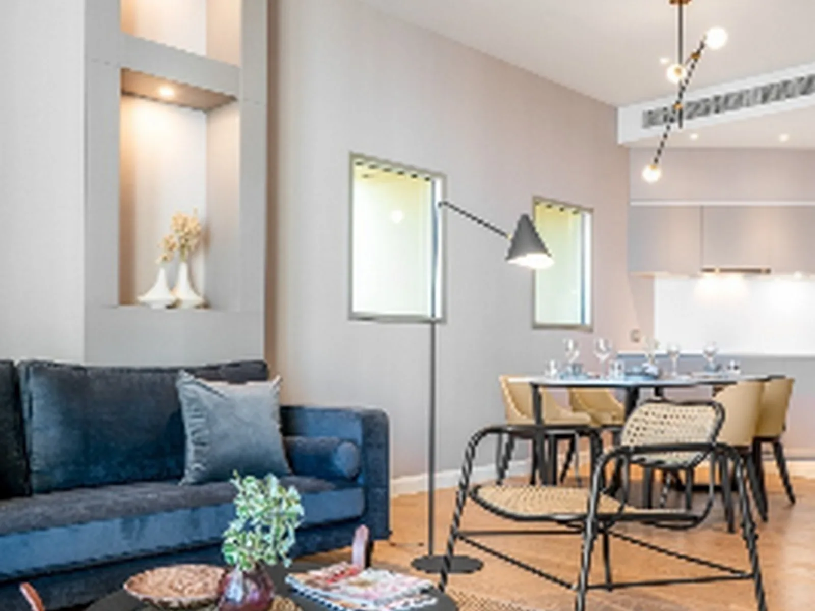 Magnolias Waterfront Residences — photo 2