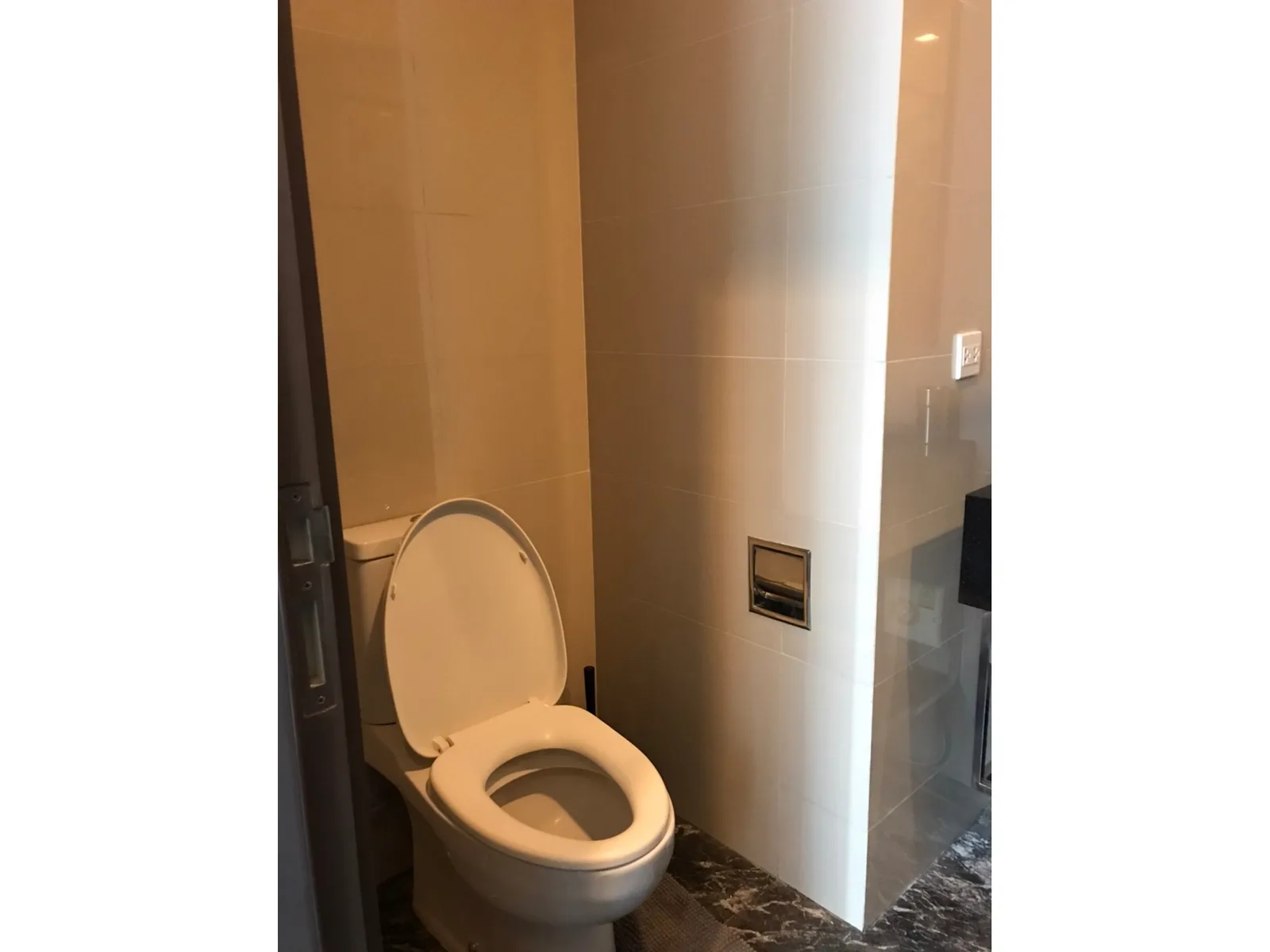 Edge Sukhumvit 23 — photo 14