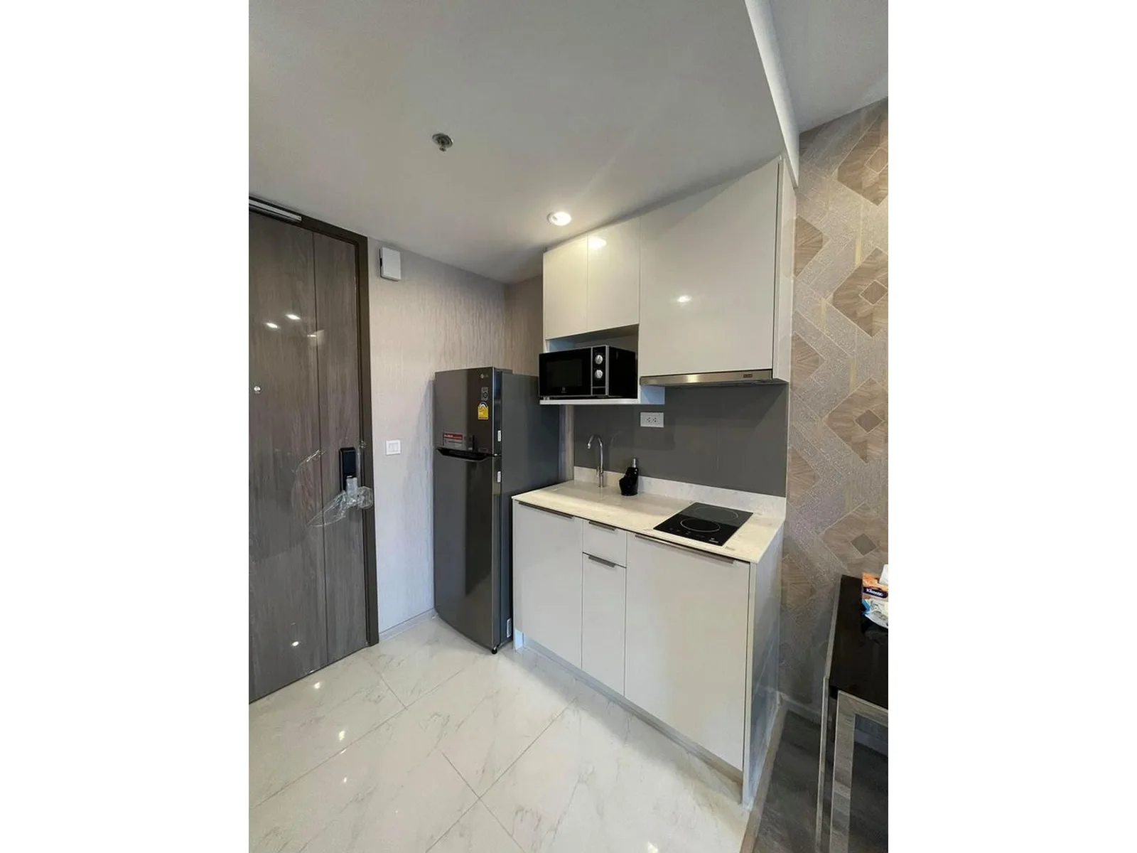 IDEO Mobi Sukhumvit 66 — photo 6