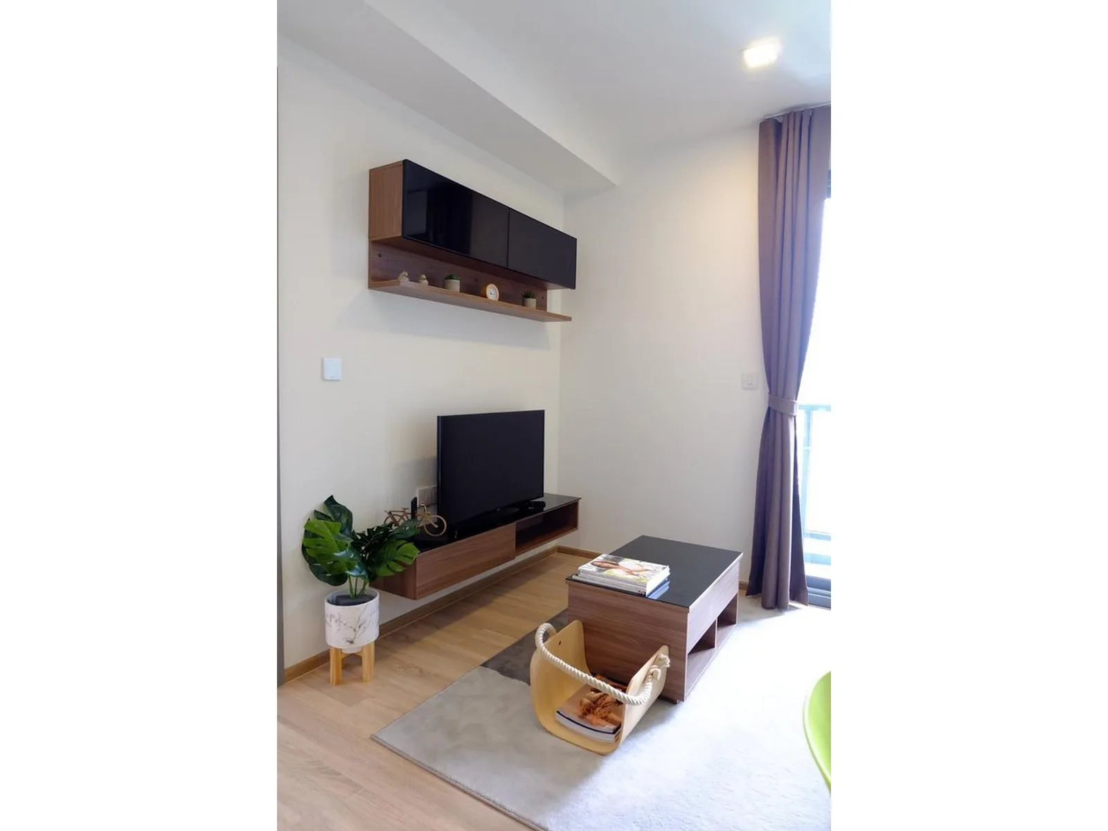 Taka Haus Ekamai 12 — photo 4