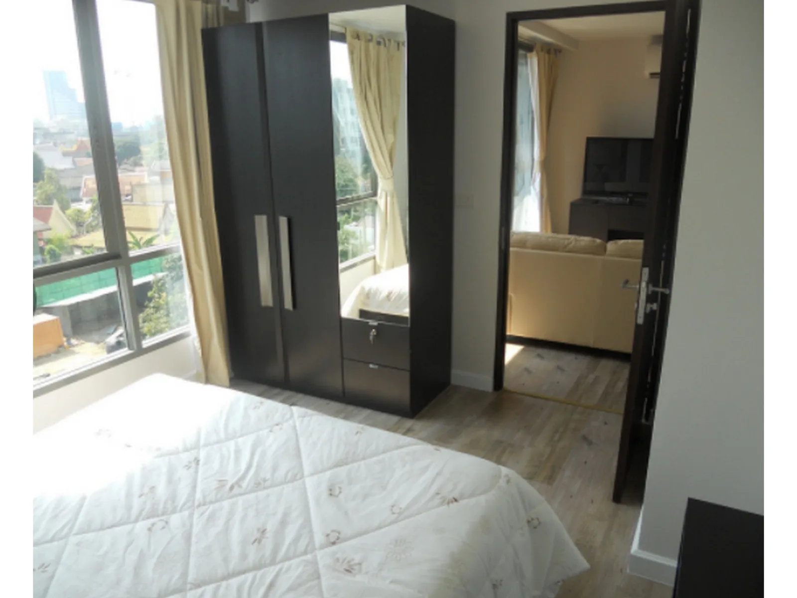 Click Condo Sukhumvit 65 — photo 2