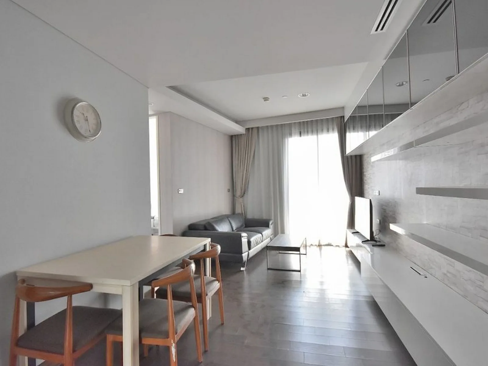 The Lumpini 24 — photo 2