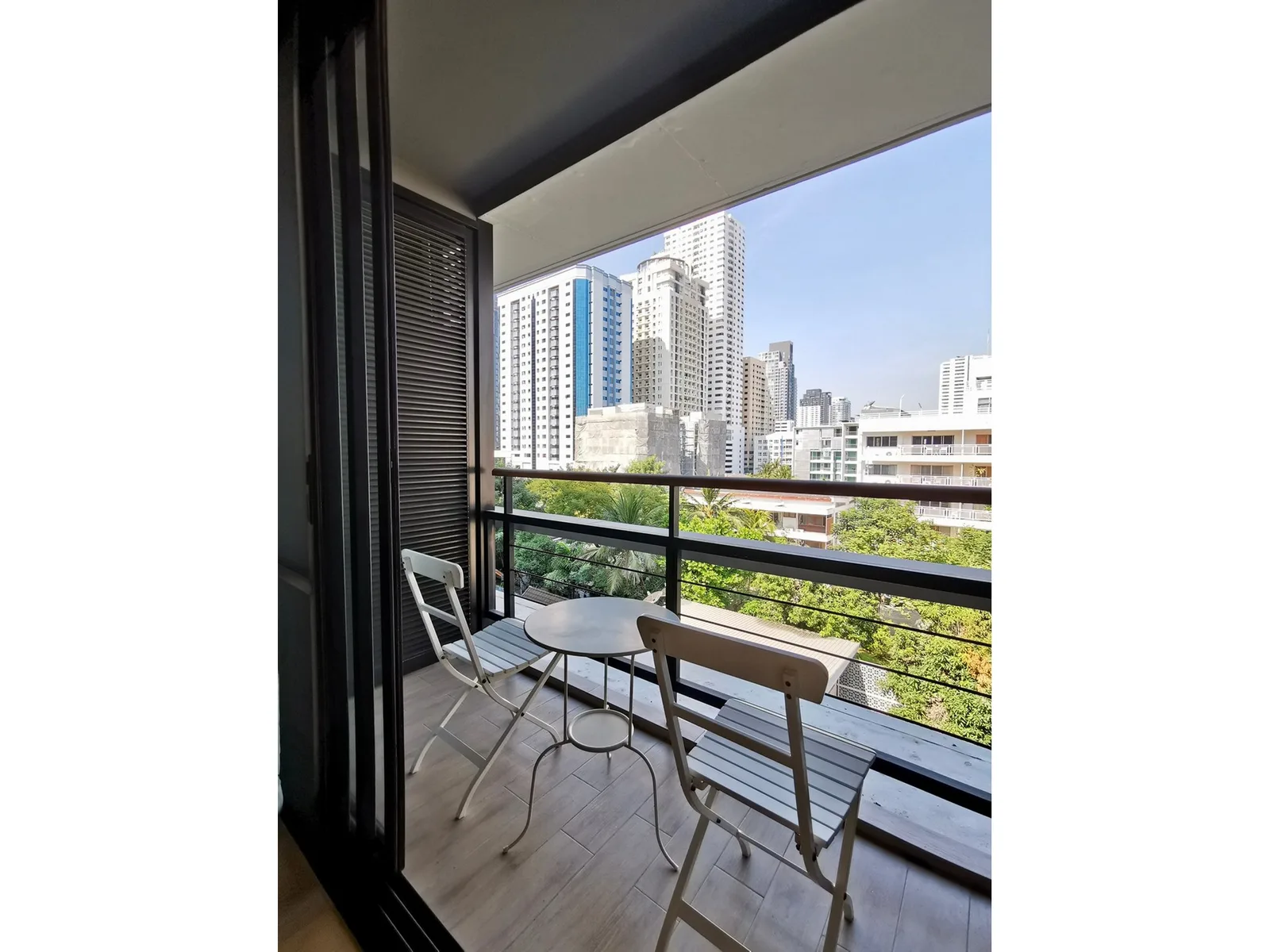 Mode Sukhumvit 61 — photo 9