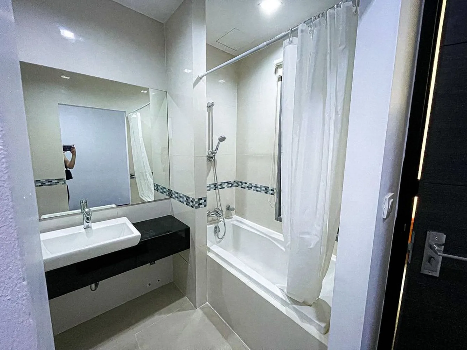 Ideo Q Phayathai — photo 5