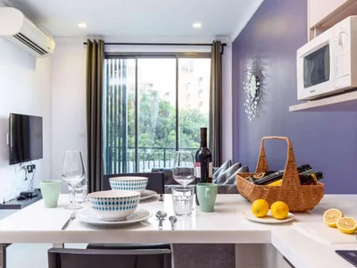 Trapezo Sukhumvit 16