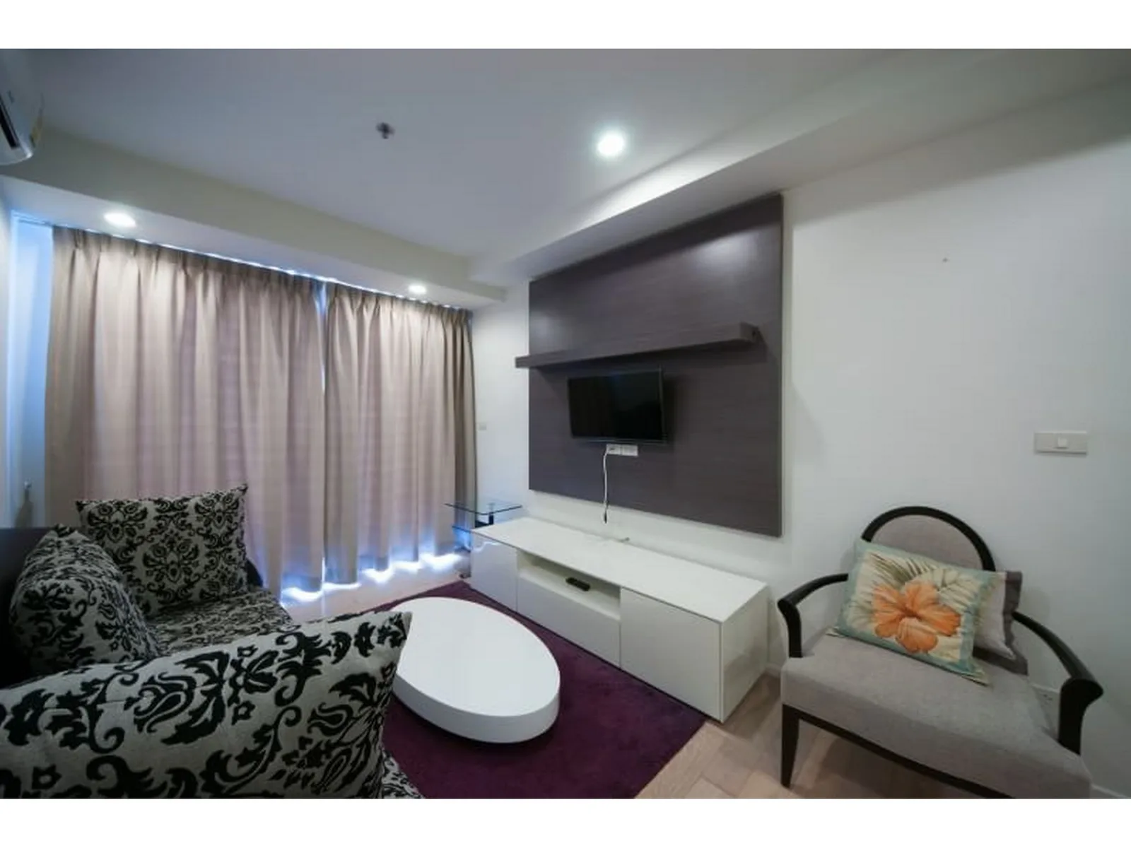 15 Sukhumvit Residences — photo 4