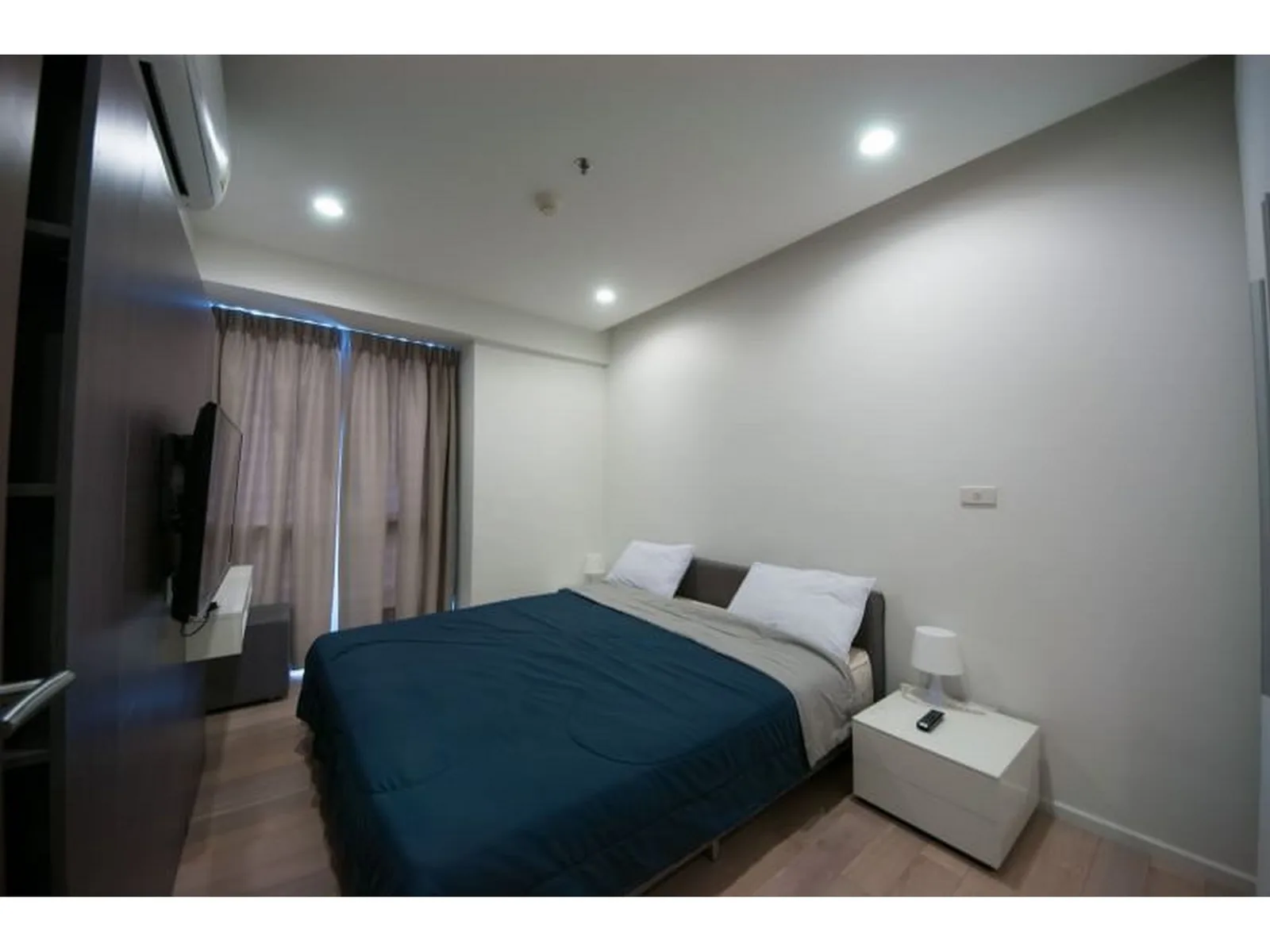 15 Sukhumvit Residences — photo 8