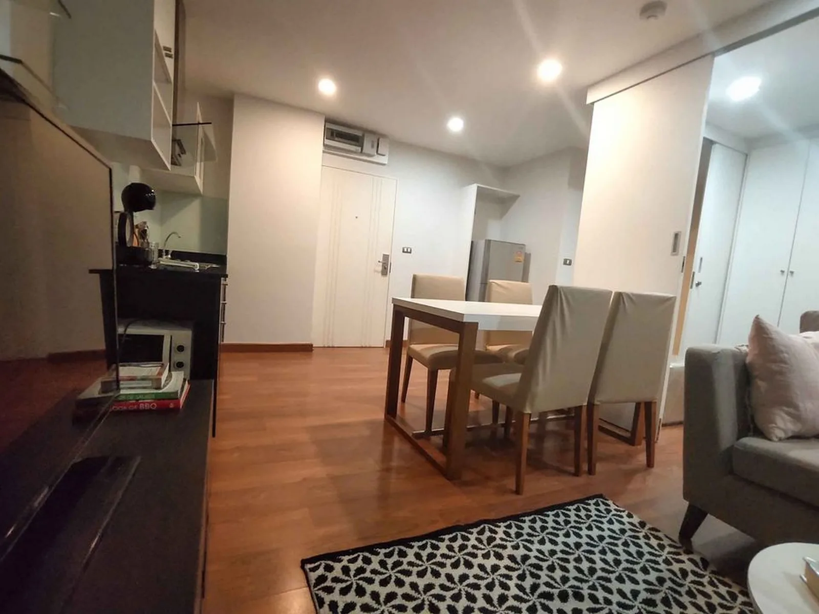 Tree Condo LUXE Sukhumvit 52 — photo 3