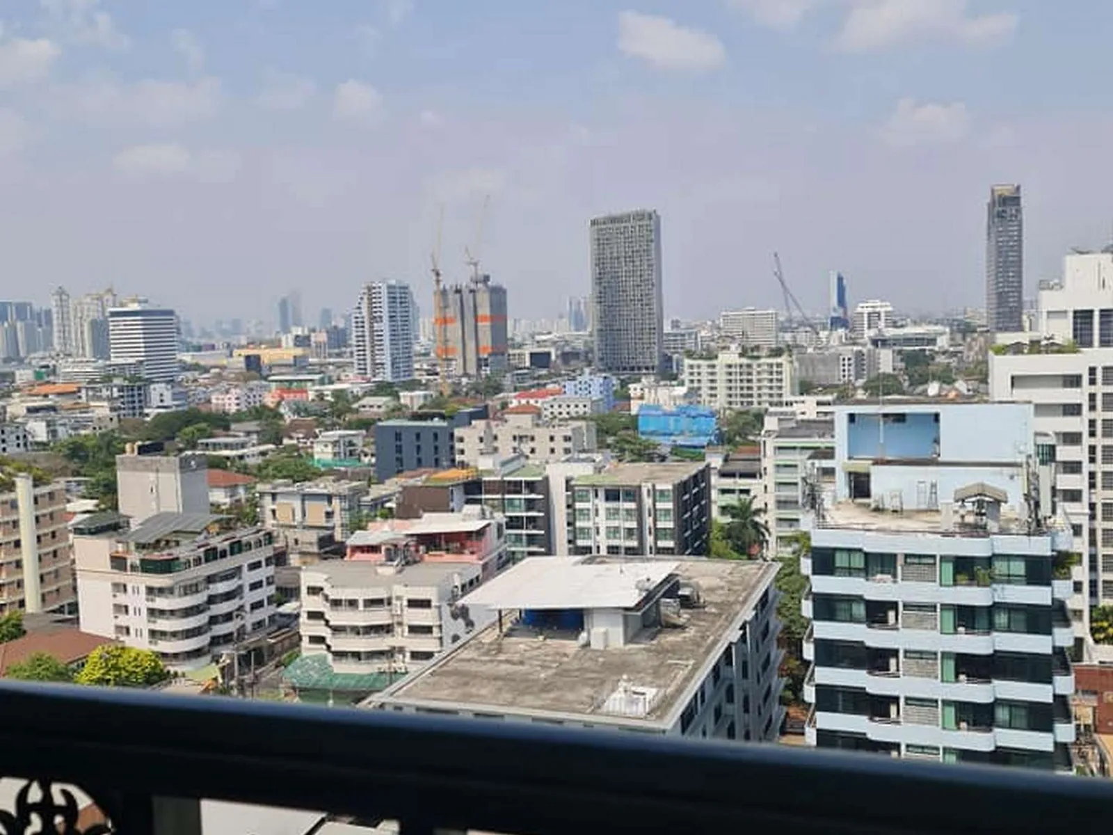 Ivy Thonglor — photo 9