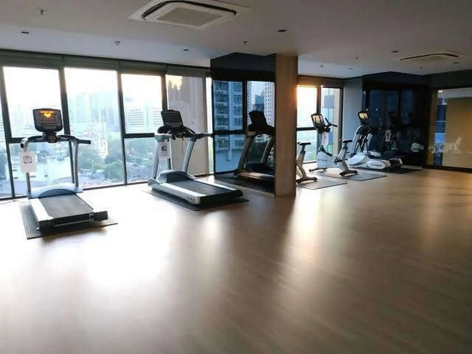 Lumpini Suite Phetchaburi - Makkasan — photo 7