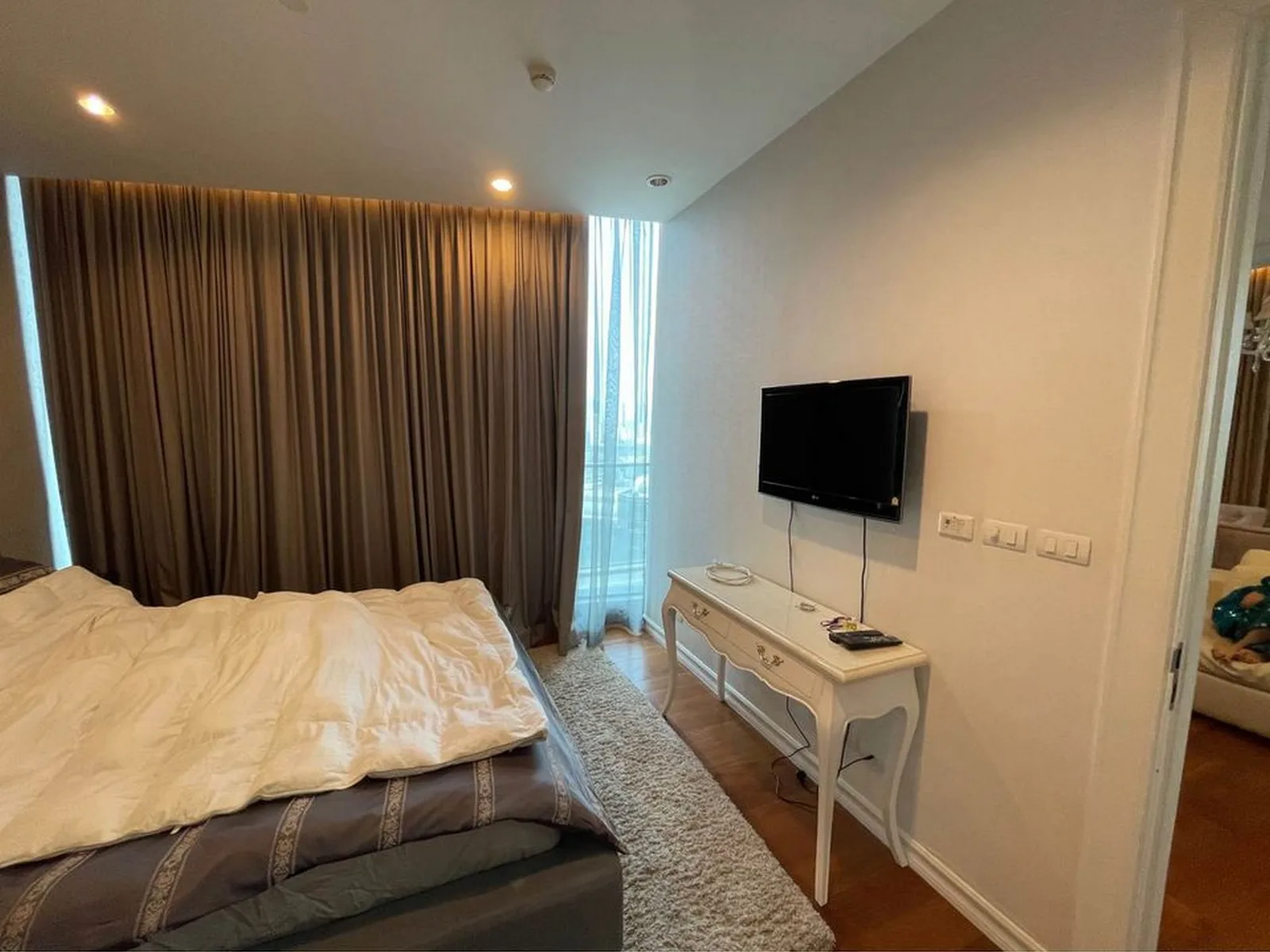 Oriental Residence — photo 6