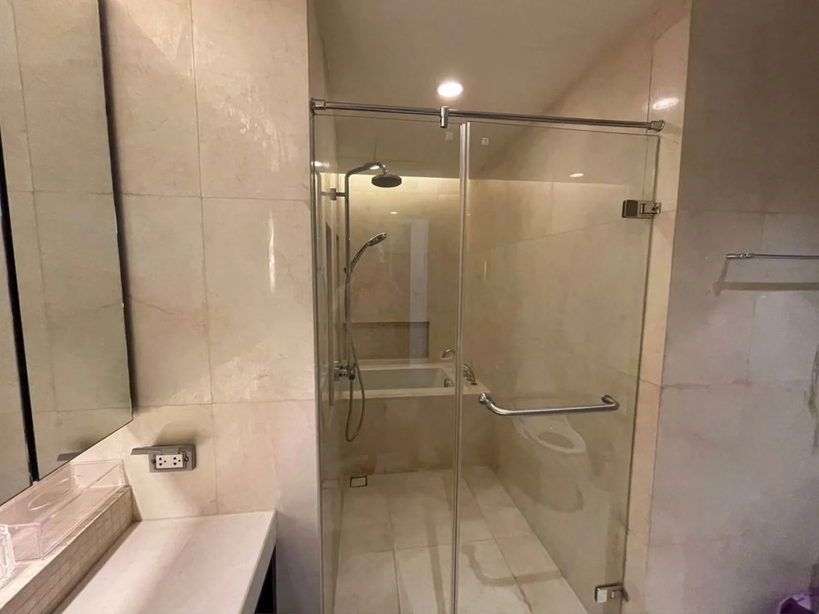 Oriental Residence — photo 7