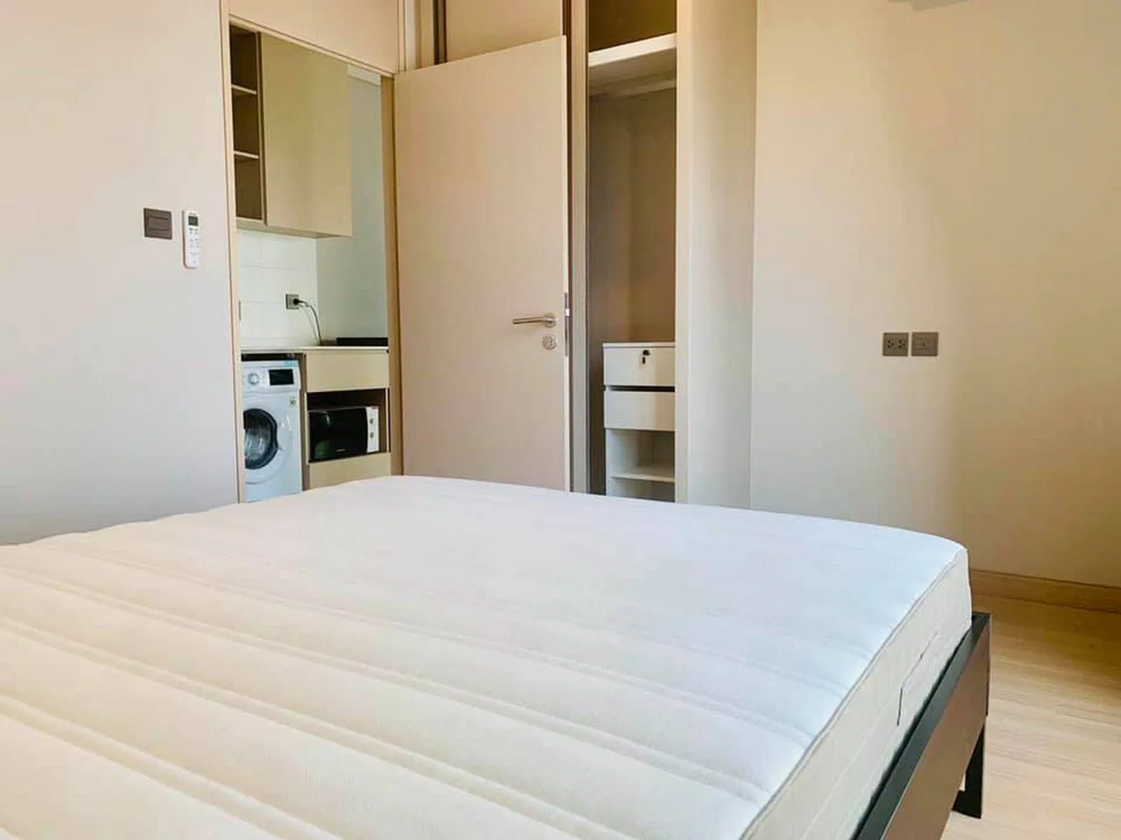 Lumpini Suite Phetchaburi - Makkasan — photo 4