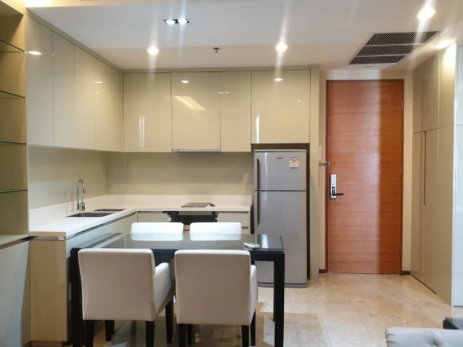 The Address Sukhumvit 28 — photo 3