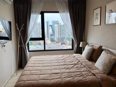 Life Asoke