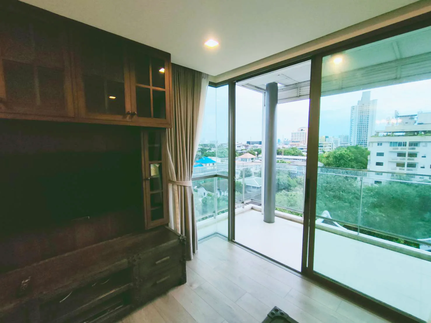 The Room Sukhumvit 40 — photo 3