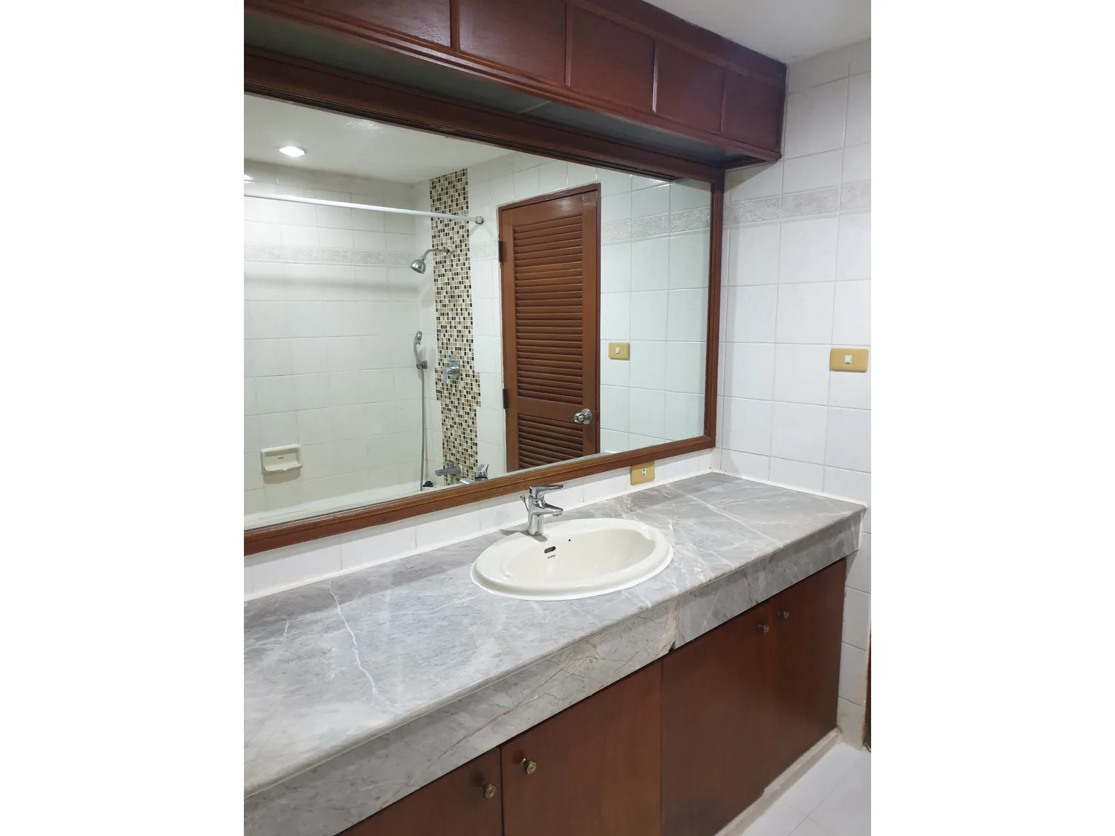 Sethiwan Residence — photo 13
