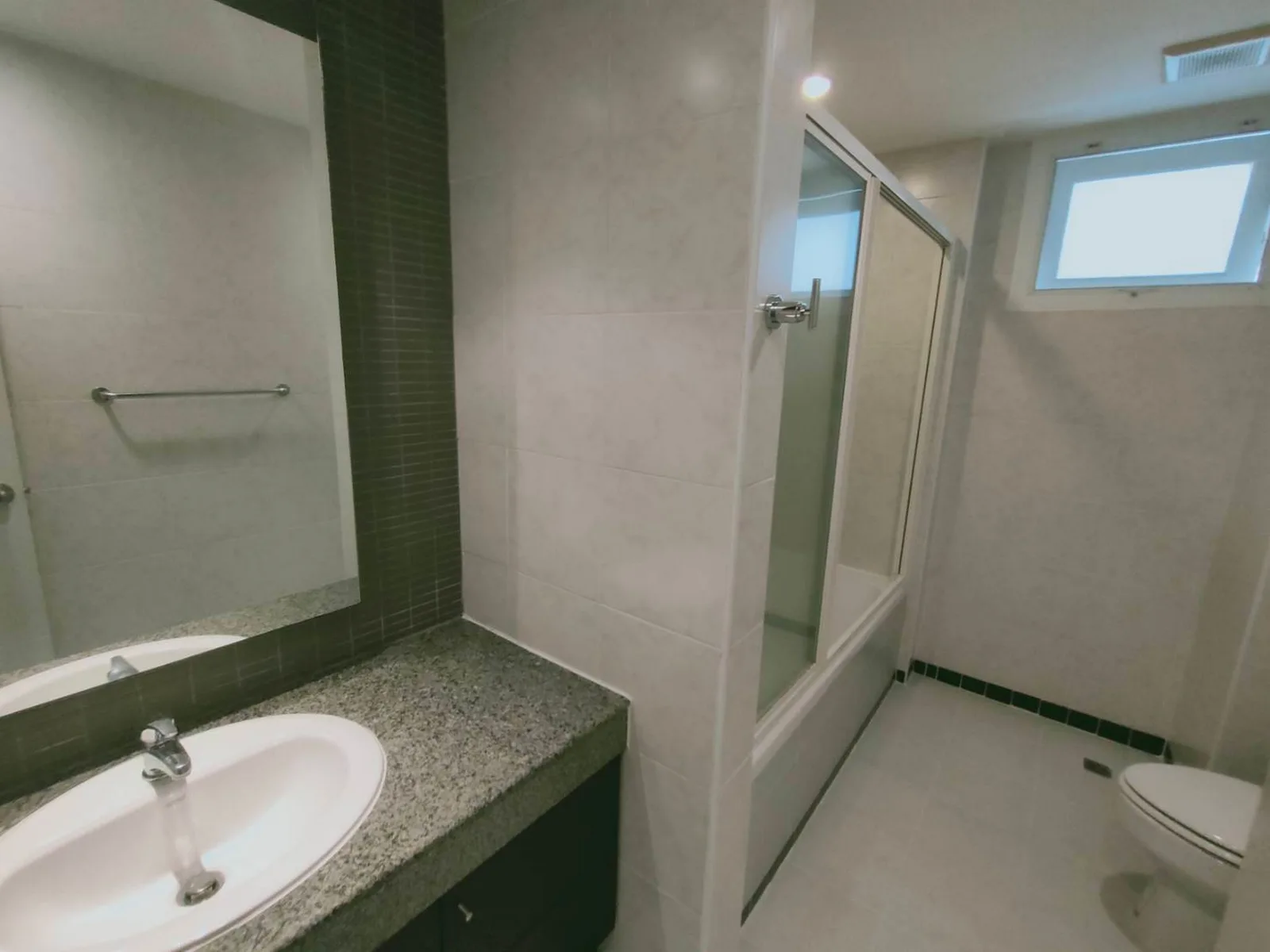 Krystal Court — photo 12