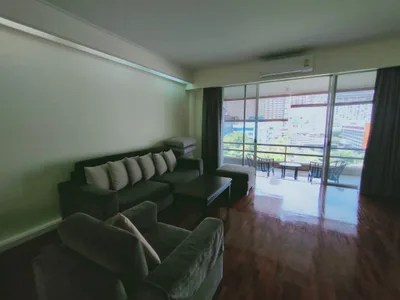 Krystal Court