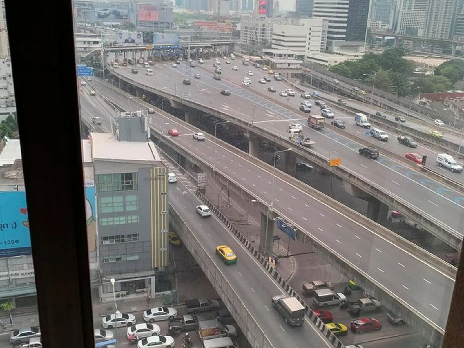 Chewathai Residence Asoke — photo 7
