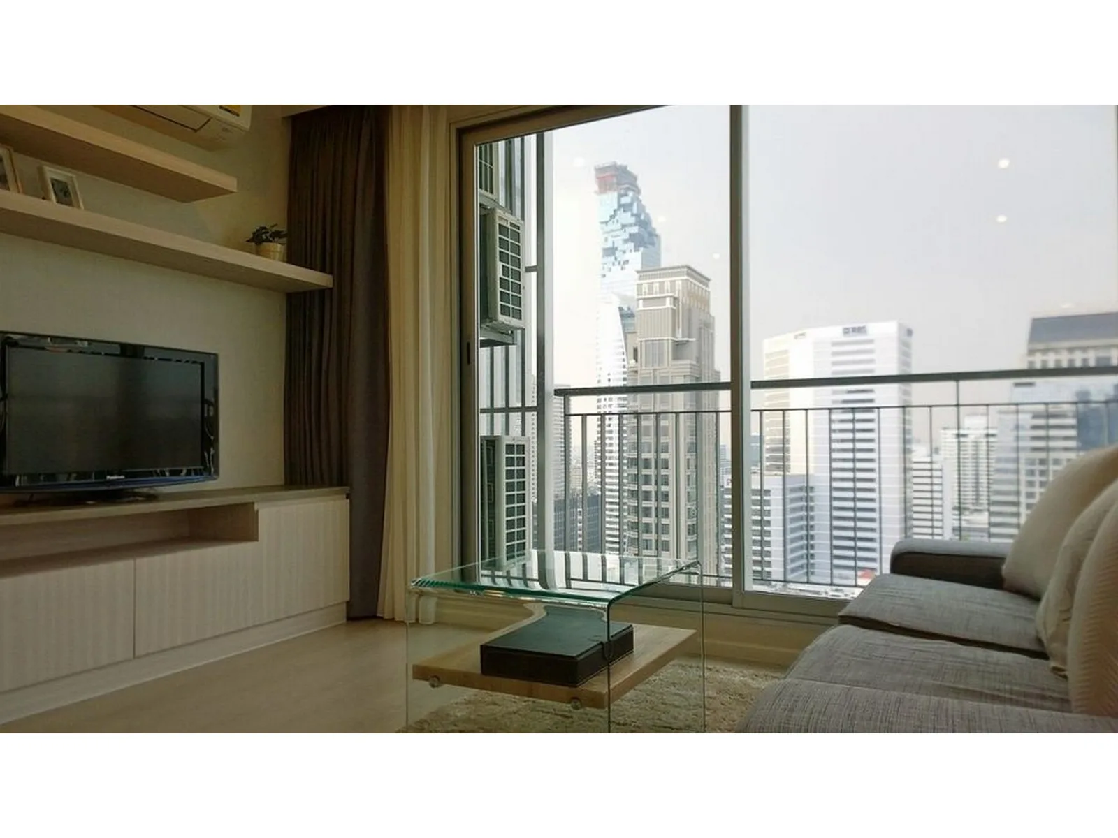 Rhythm Sathorn - Narathiwas — photo 5