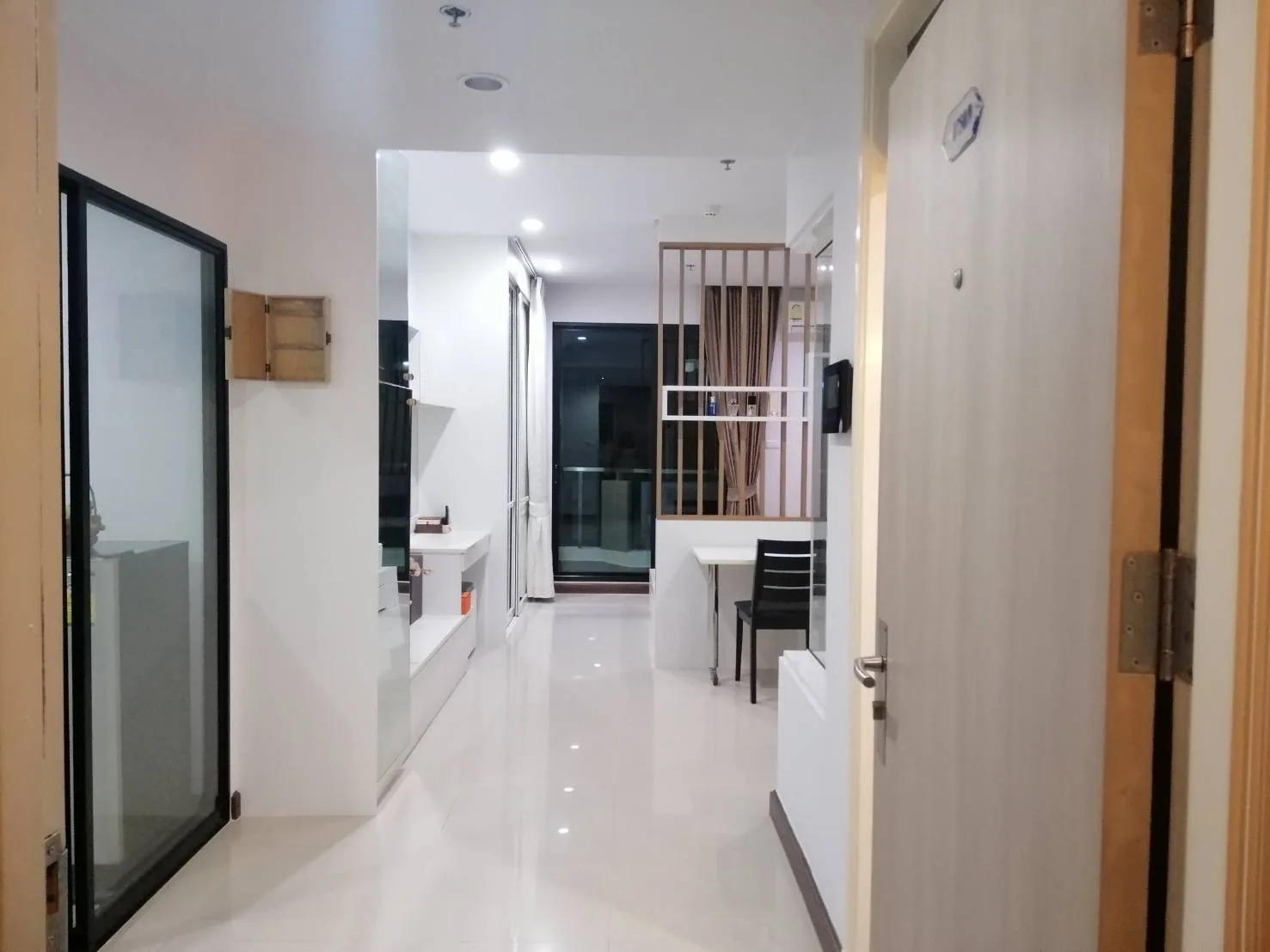 Supalai Premier @ Asoke — photo 6