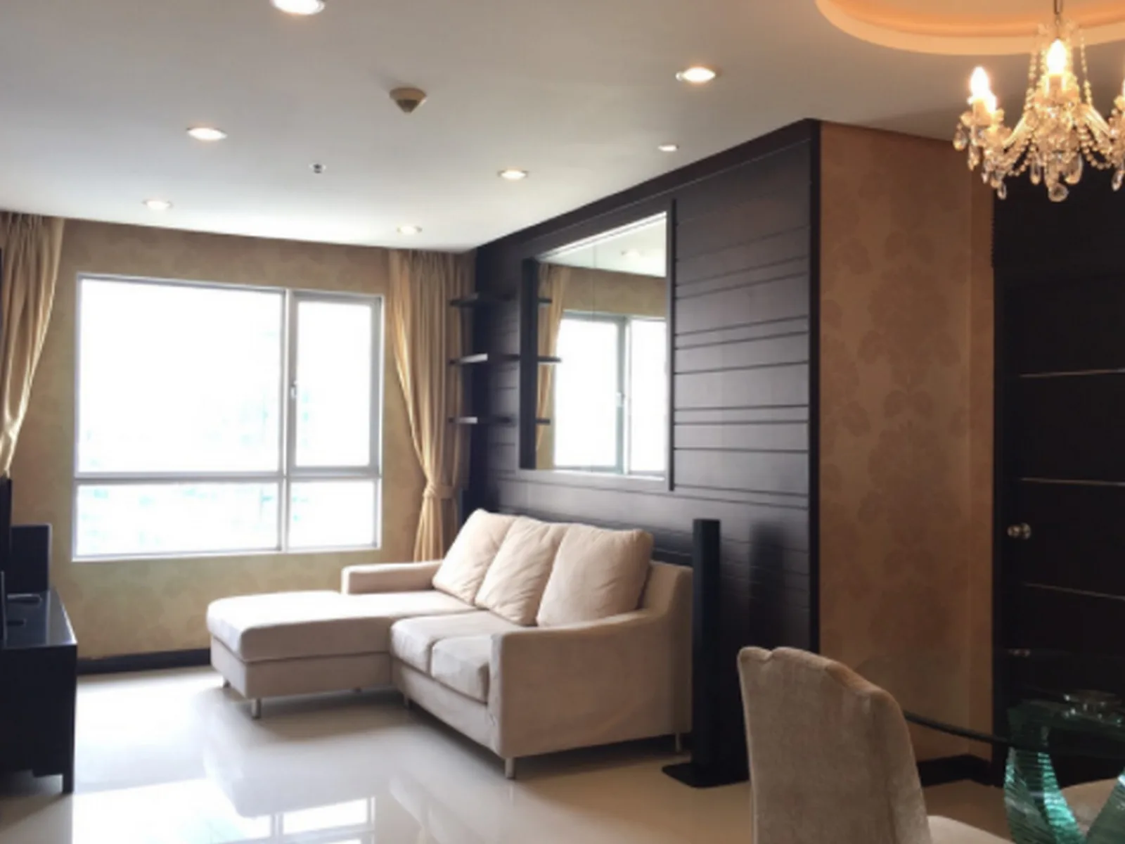 Condo One X Sukhumvit 26 — photo 1