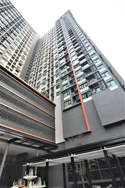 Life Asoke — photo 11