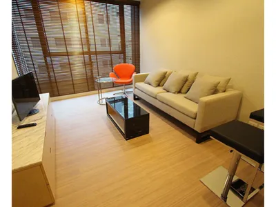 D 25 Thonglor