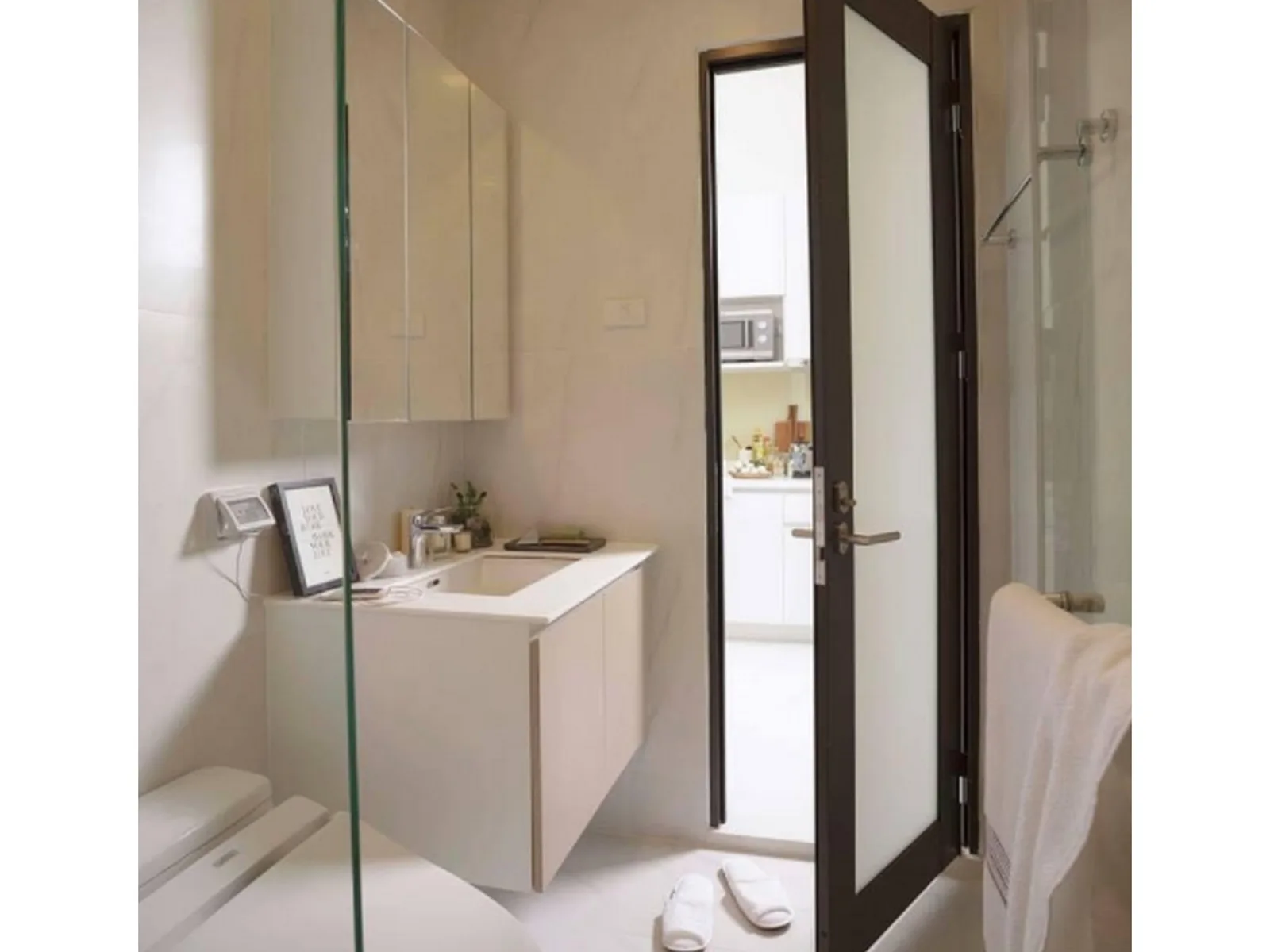 Chewathai Residence Asoke — photo 4