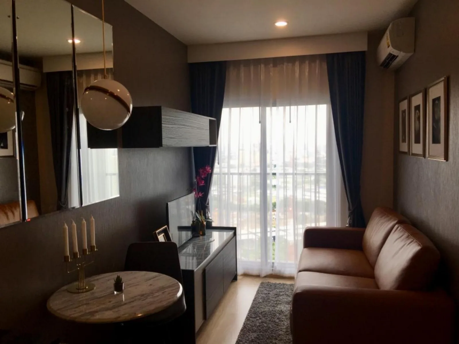 Noble Revolve Ratchada — photo 1