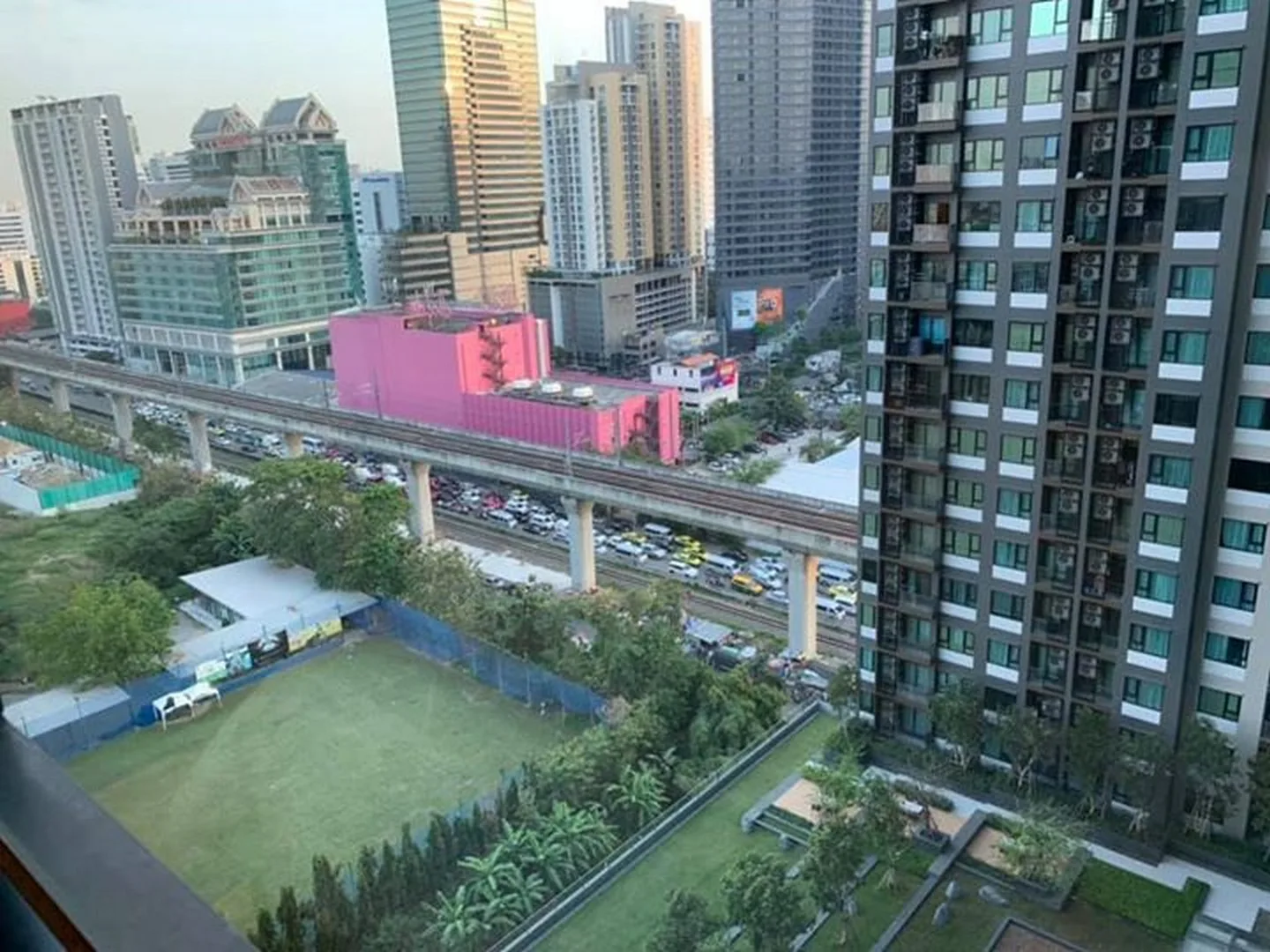 Life Asoke — photo 8