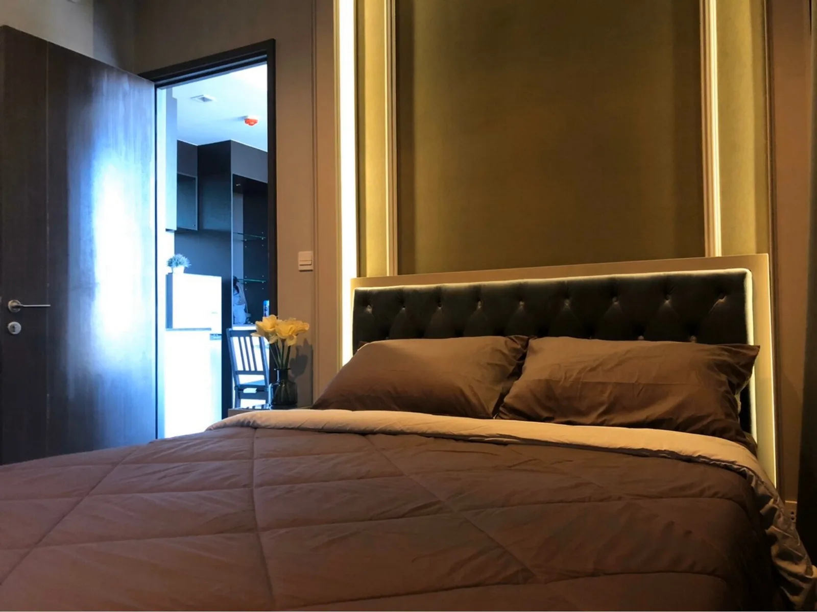 Edge Sukhumvit 23 — photo 9