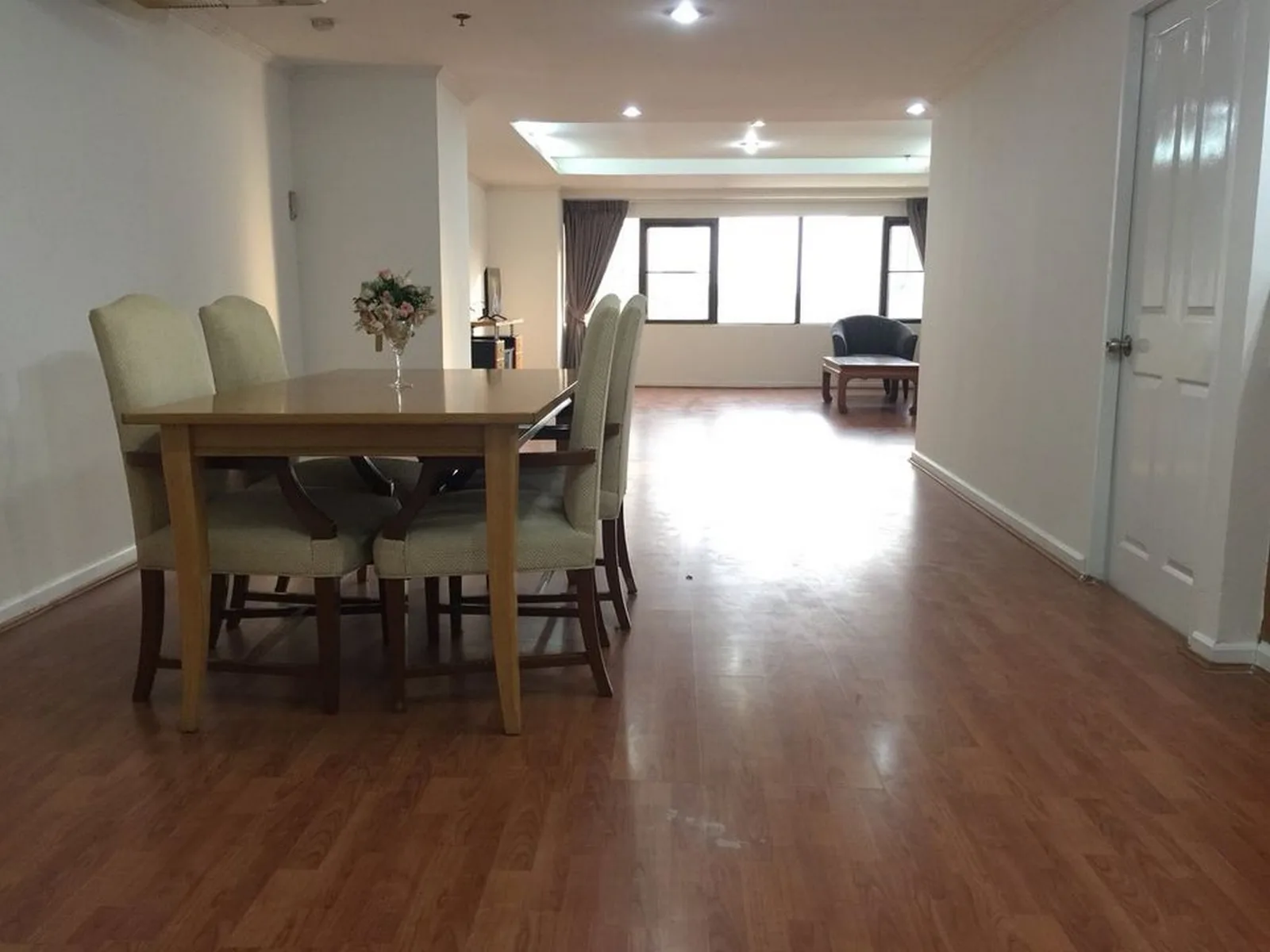 The Waterford Park Sukhumvit 53 — photo 2