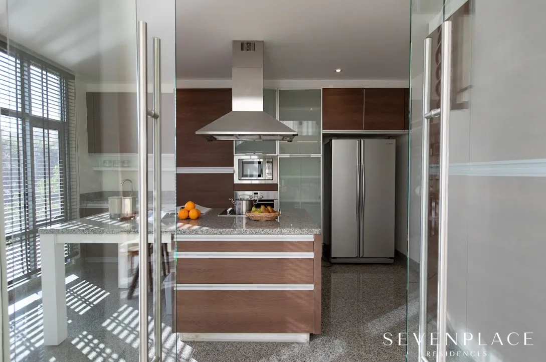 Seven Place Executive Residences — photo 4