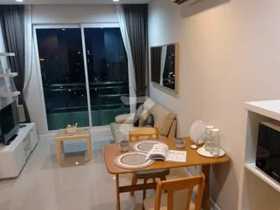 Circle Condominium