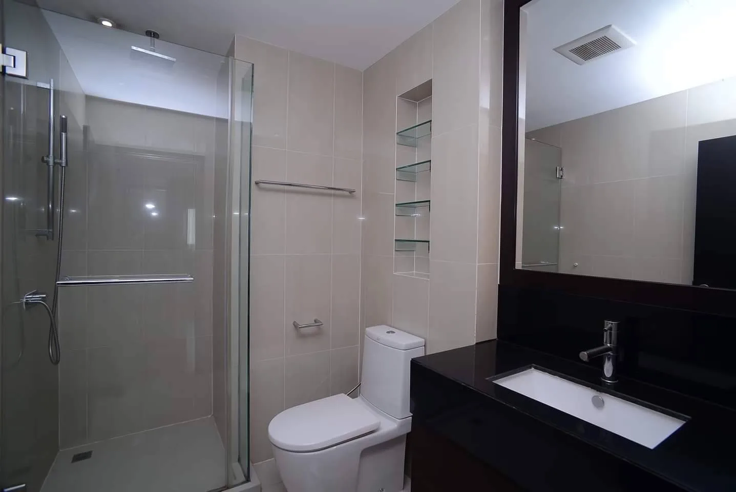 Sathorn Gardens — photo 12