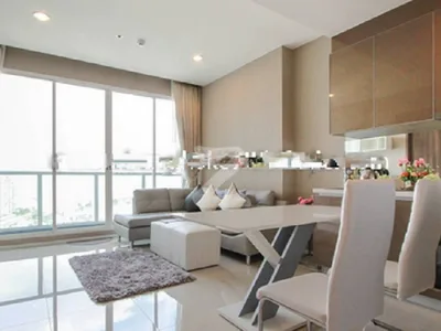 Menam Residences