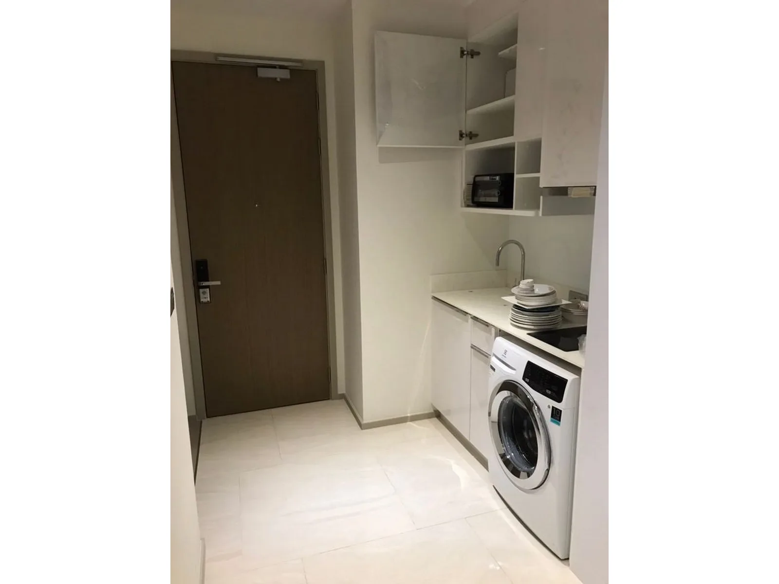 Ashton Silom — photo 4
