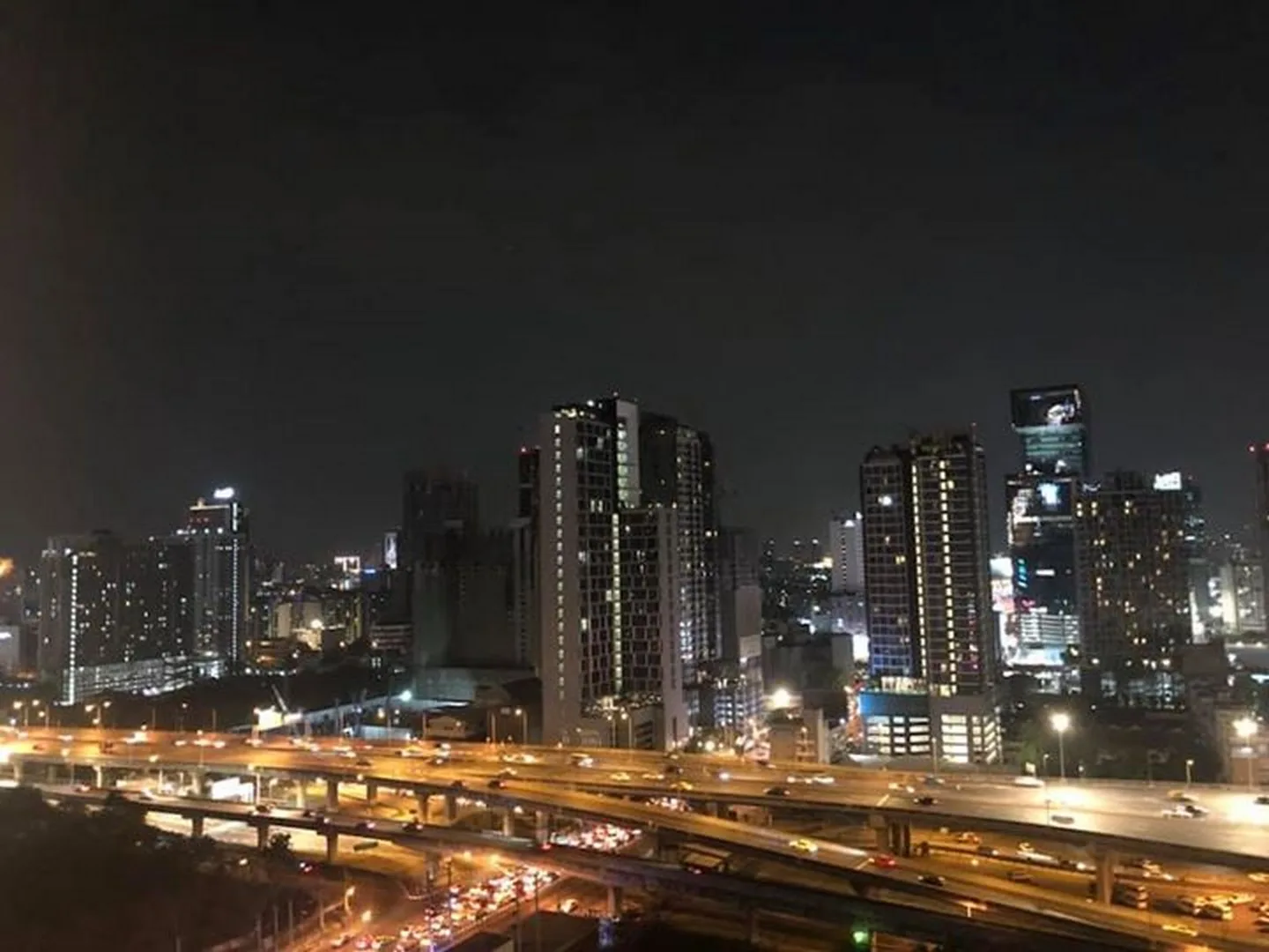 Life Asoke — photo 8